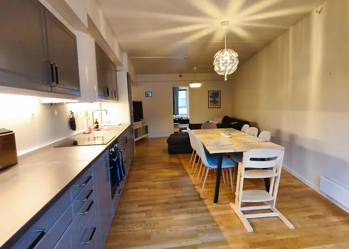 Modern 3-bedroom In - Prime Location Apartment